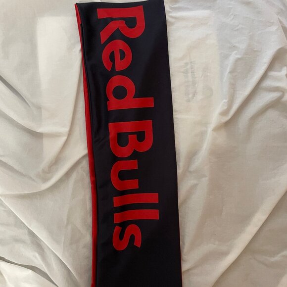 MLS New York Red Bulls Soccer / Football Stadium Giveaway 60' Scarf w/ tassels - Picture 4 of 8
